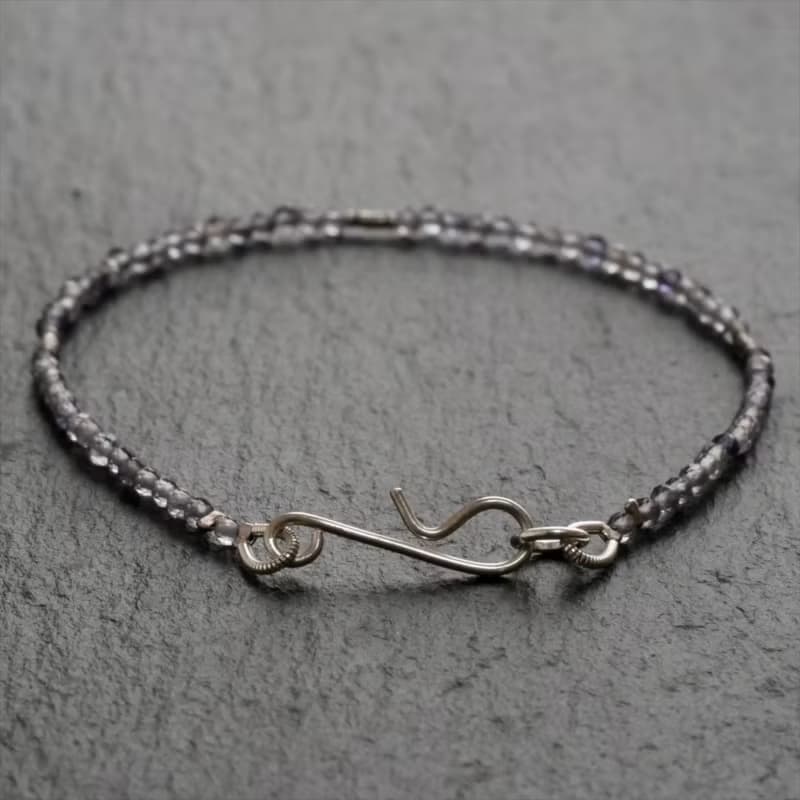 アイオライトとカレンシルバーのブレスレット