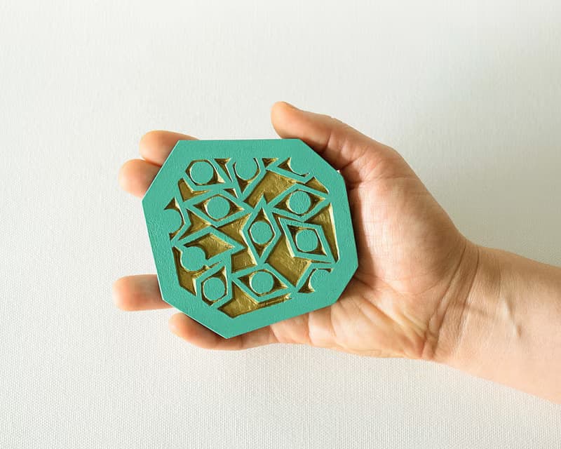 Geometric Hand Mirror Mini (sharp eyes - green)