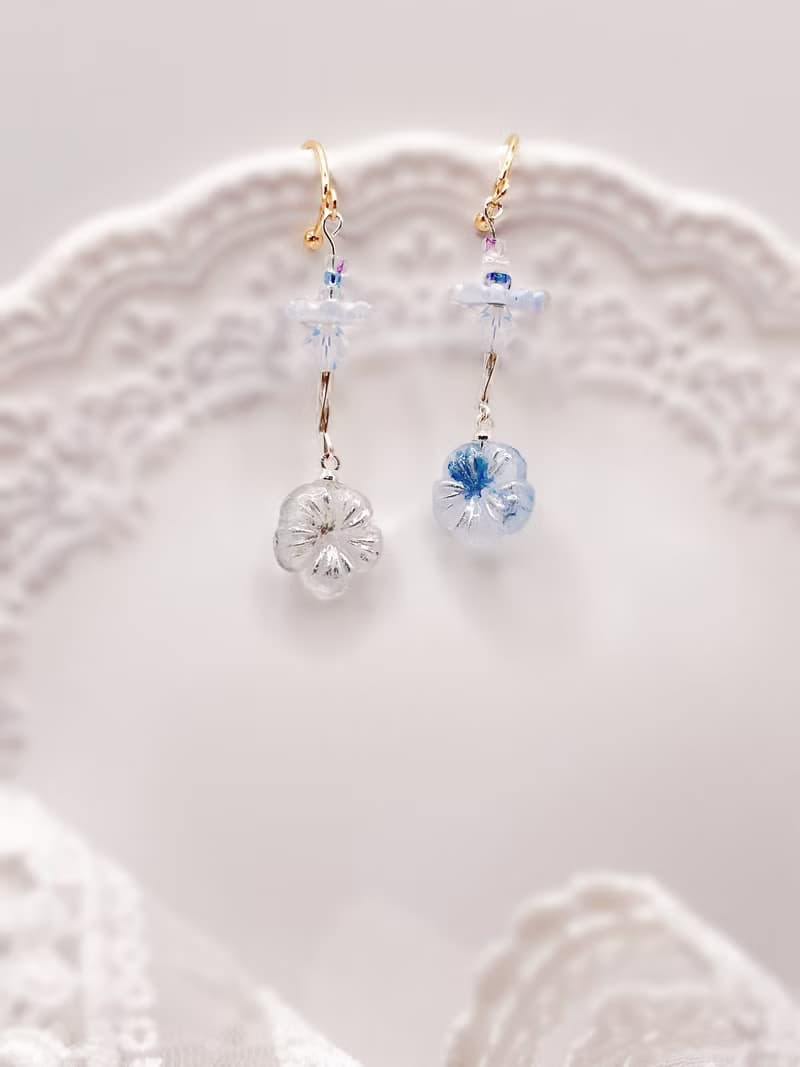 擁雪印記 手作髮夾 串珠 滴膠兩款耳骨夾 印象飾品 | 植椛。飾