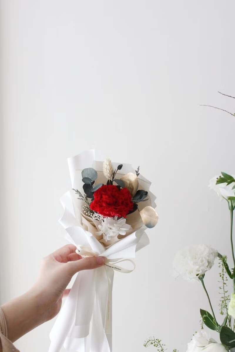 經典紅-單朵永生康乃馨花束