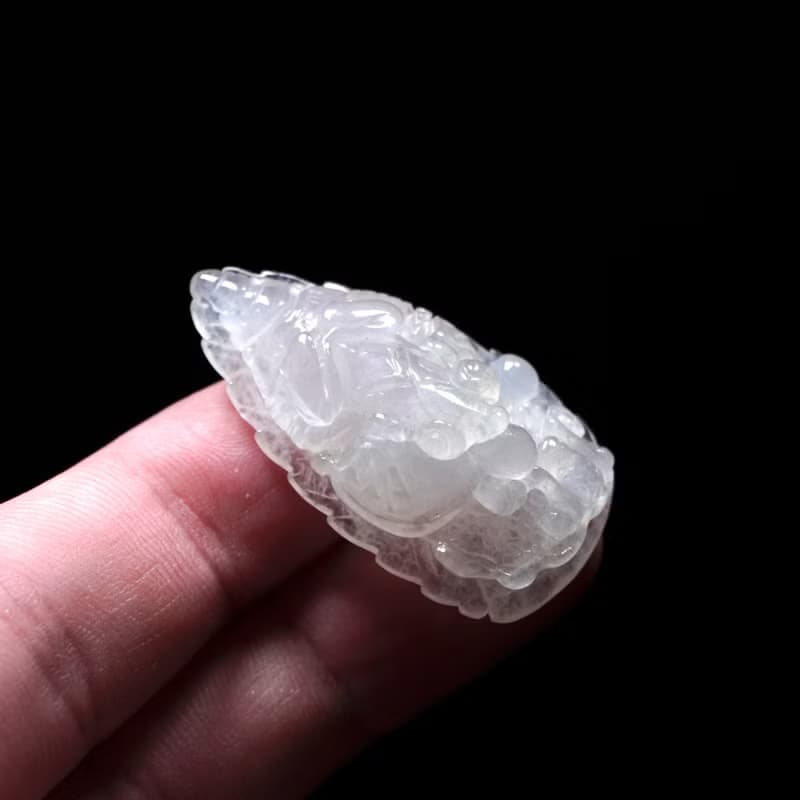 冰種翡翠巧雕呱呱來財一葉致富 | 天然緬甸玉翡翠A貨 | 送禮