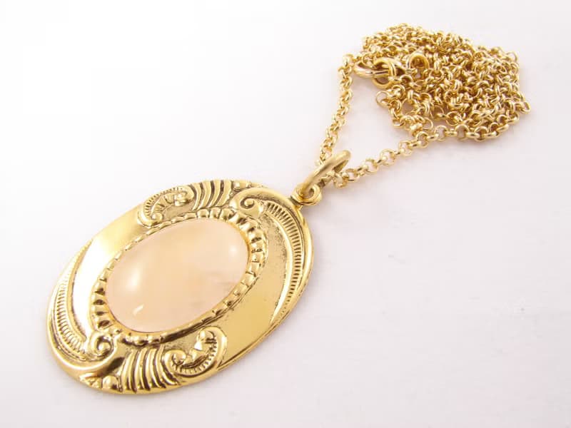 Rose Quartz Necklace Pink Stone Golden Oval Gemstone Pendant Necklace Jewelry