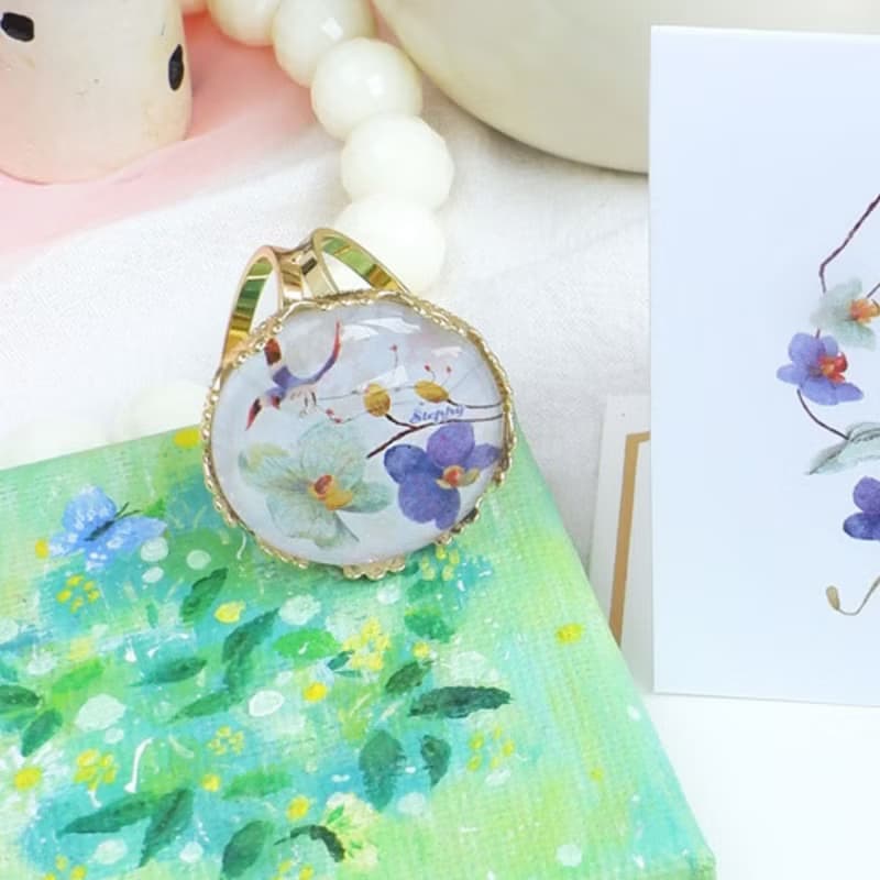 【母親節禮盒】優雅蘭花絲巾配純銅絲巾扣高級套裝禮盒| 絲巾