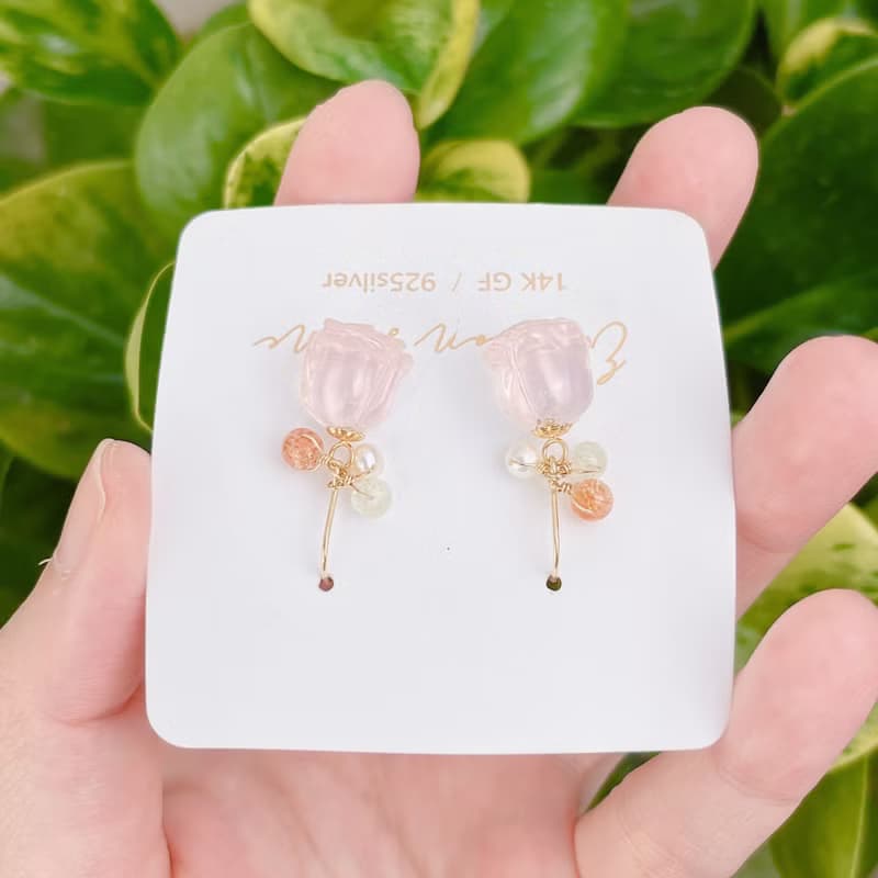莫桑比克天然粉晶玫瑰花型耳環 14K