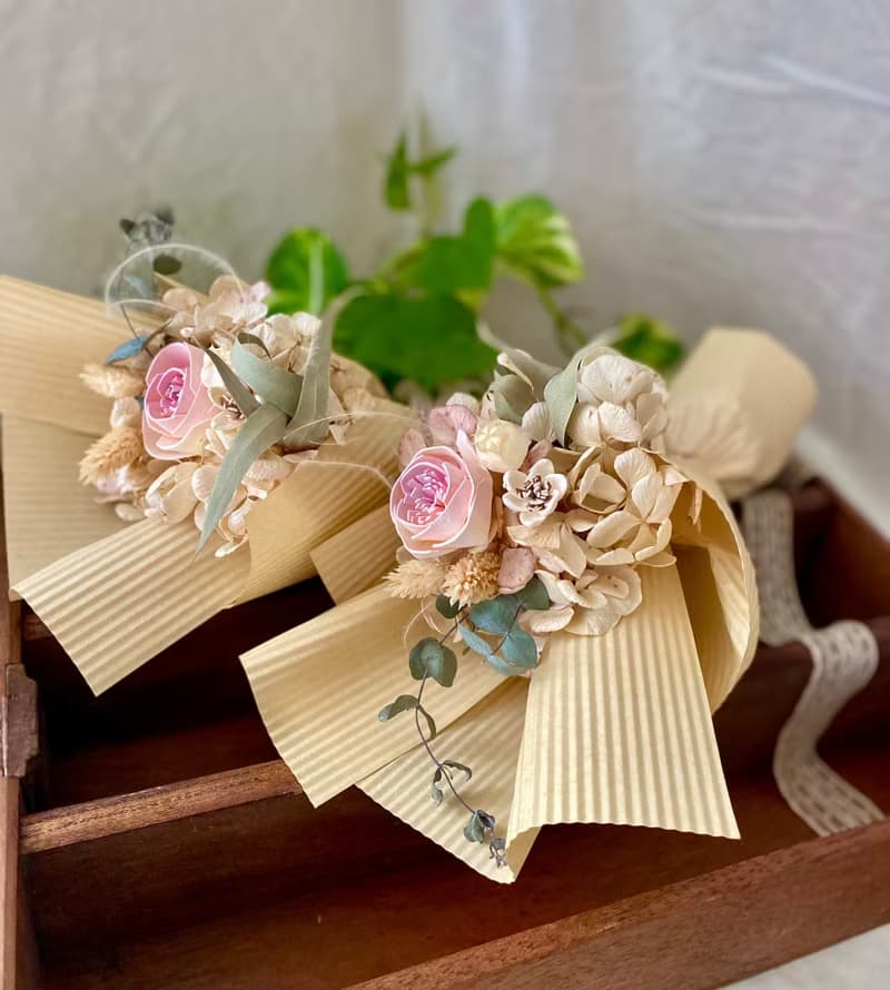 Masako 奶油色調 繡球花 玫瑰 乾燥花 索拉花 小花束