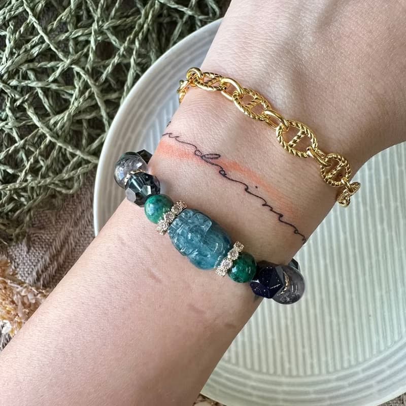 清淨藍綠晶石貔貅編織手鍊