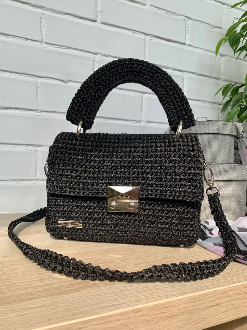 Designer crochet handbag Evening shoulder bag Cute crossbody bag Crocheted bag