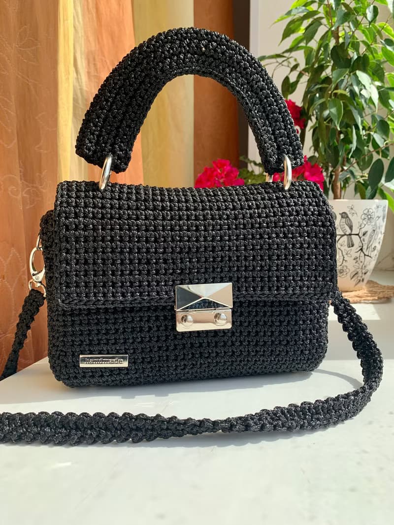 Designer crochet handbag Evening shoulder bag Cute crossbody bag Crocheted bag