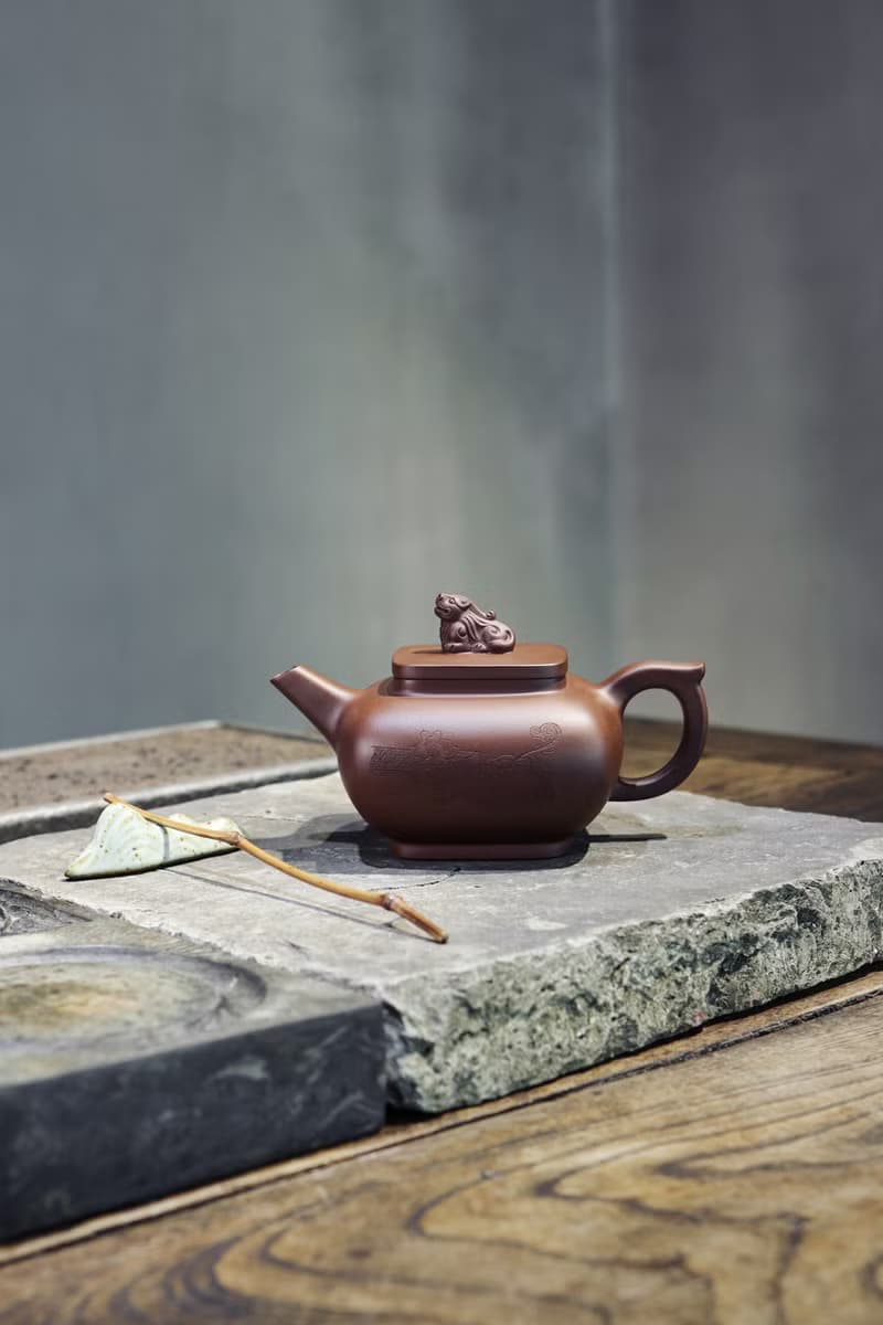 送禮紫砂壺茶壺祥瑞 吉祥如意  老紫泥 360ml 9孔 刘素素作品  此