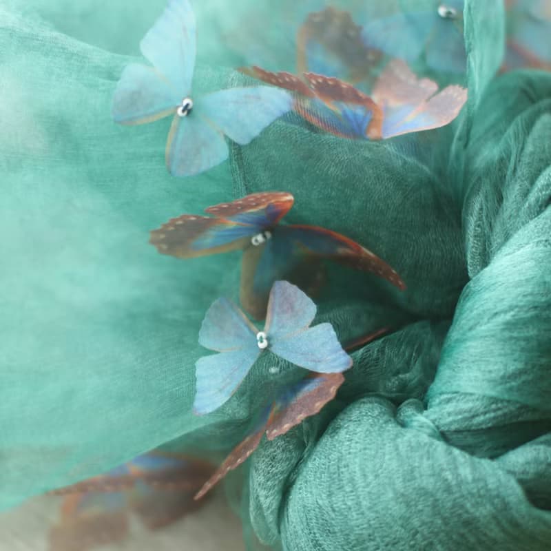 蝴蝶紗片+深淺色皺褶桑蠶絲薄紗雙層圍巾 寶石綠 Scarf