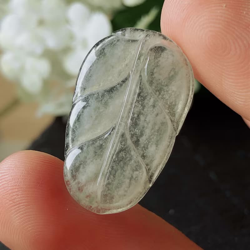 【一葉致富】玻璃種飄雪花翡翠葉子 | 裸石 | 天然緬甸A貨翡翠 |