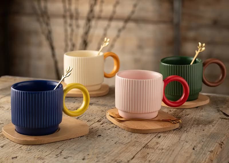 愛爾蘭Belleek Living  馬卡龍陶瓷馬克杯+金色小茶匙4入組 200ml
