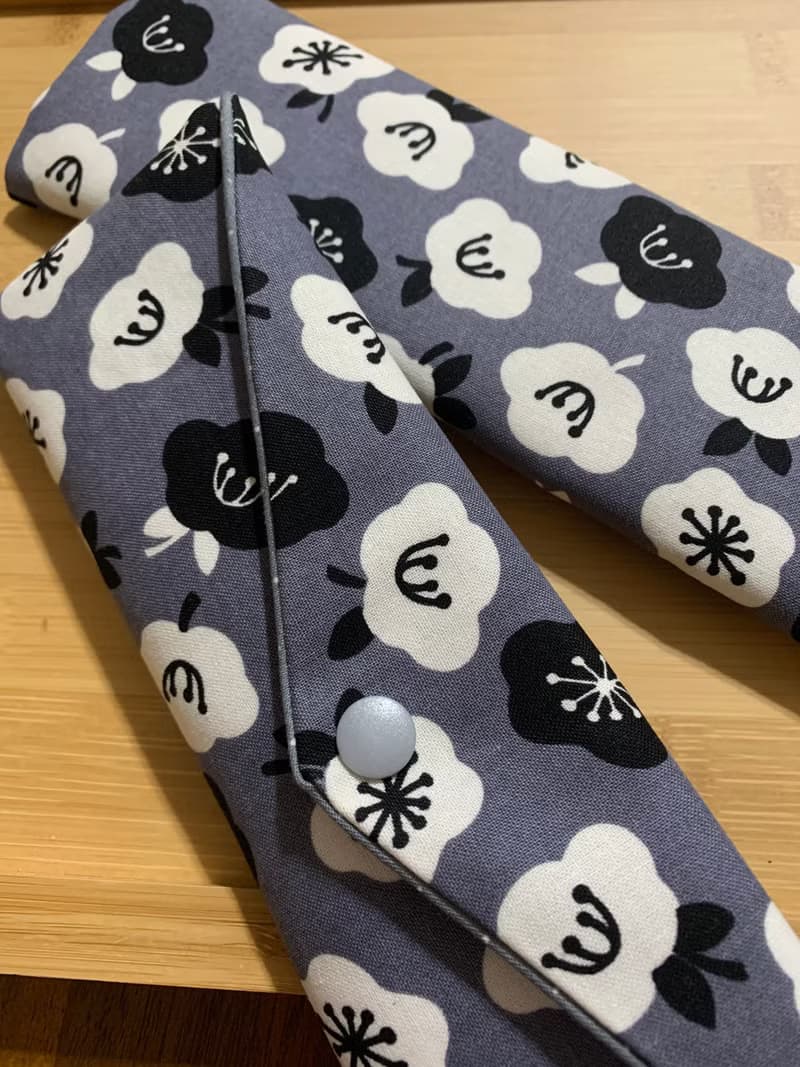 文青風環保純棉筷袋 ~ 花舞 耐看灰 日本 潮物 收納 手作餐具袋