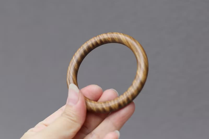 壹染指手作木藝 | 綠檀 木手鐲 | 一物一圖 | 內直徑5.45cm