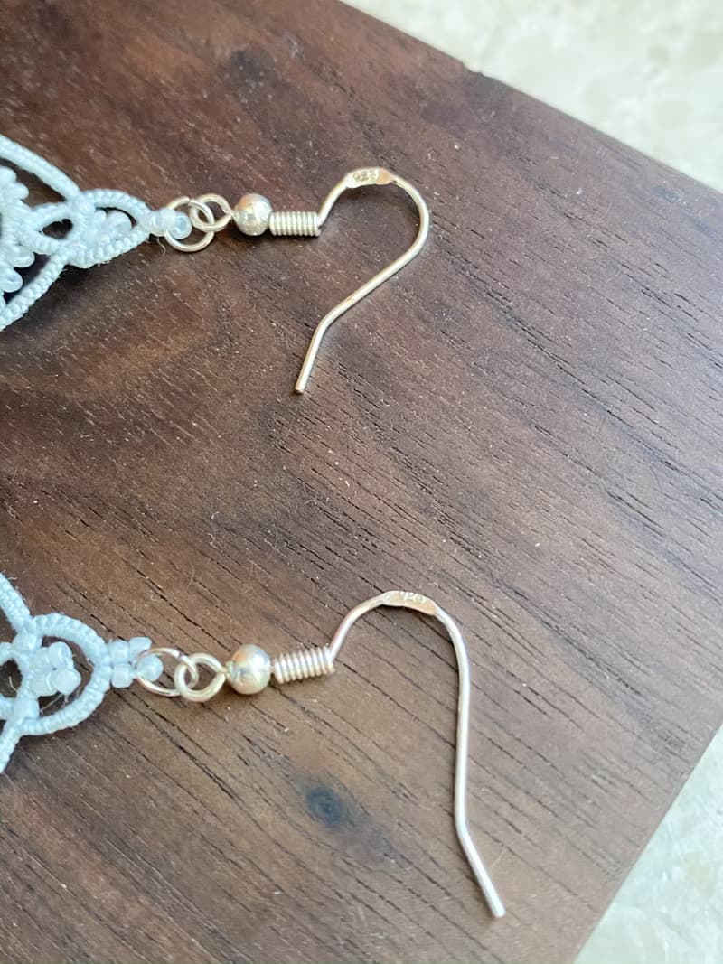 手工淺粉藍米珠耳環 Tatting earrings 耳針 耳鈎 耳環 梭織 禮物