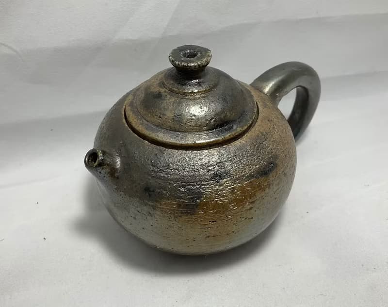 【送禮首選】藏菁ㅣ柴燒嵌蓋手拉坯壺