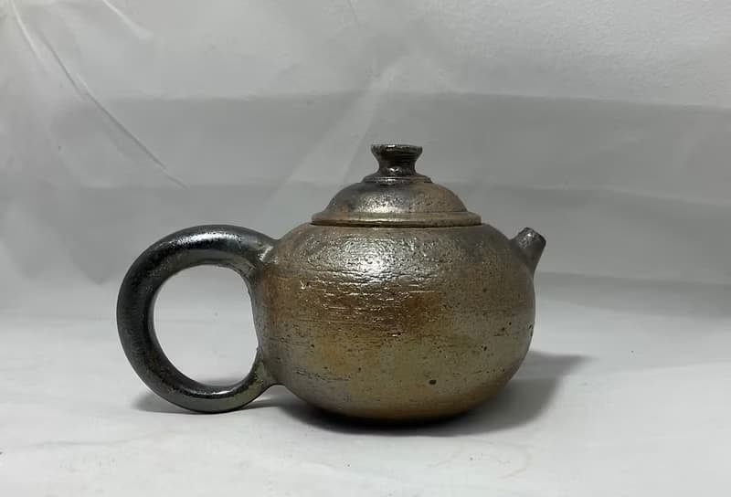 【送禮首選】藏菁ㅣ柴燒嵌蓋手拉坯壺