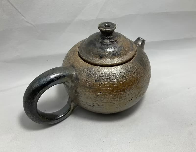 【送禮首選】藏菁ㅣ柴燒嵌蓋手拉坯壺