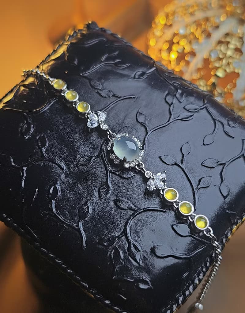 財富滿盈|冰玻瑩光無燒黃翡•淡藍翡|緬甸A貨翡翠純銀手鏈