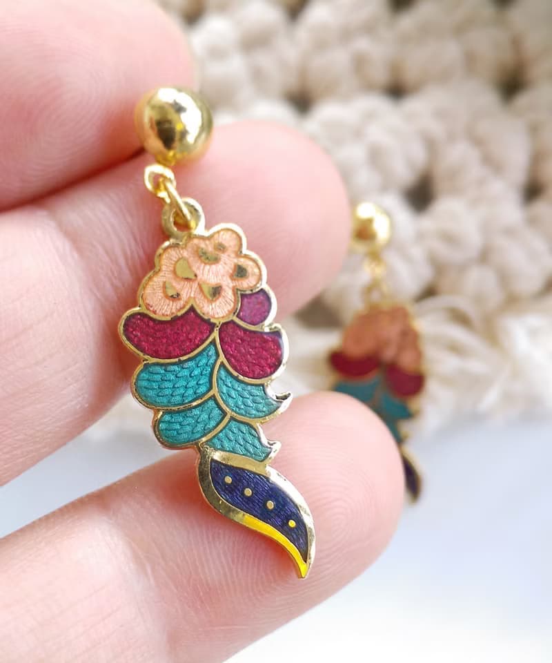 Vintage Jewelry 西洋古董飾品 景泰藍  彩花瓣 針式耳環