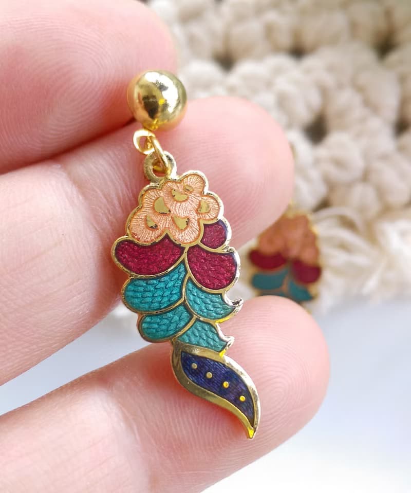 Vintage Jewelry 西洋古董飾品 景泰藍  彩花瓣 針式耳環