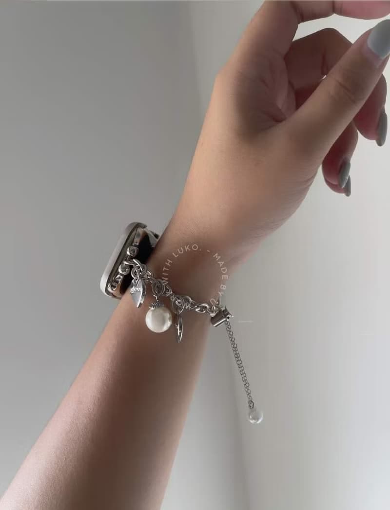 Apple Watch I 金屬款 I 珍珠愛心掛鏈錶帶