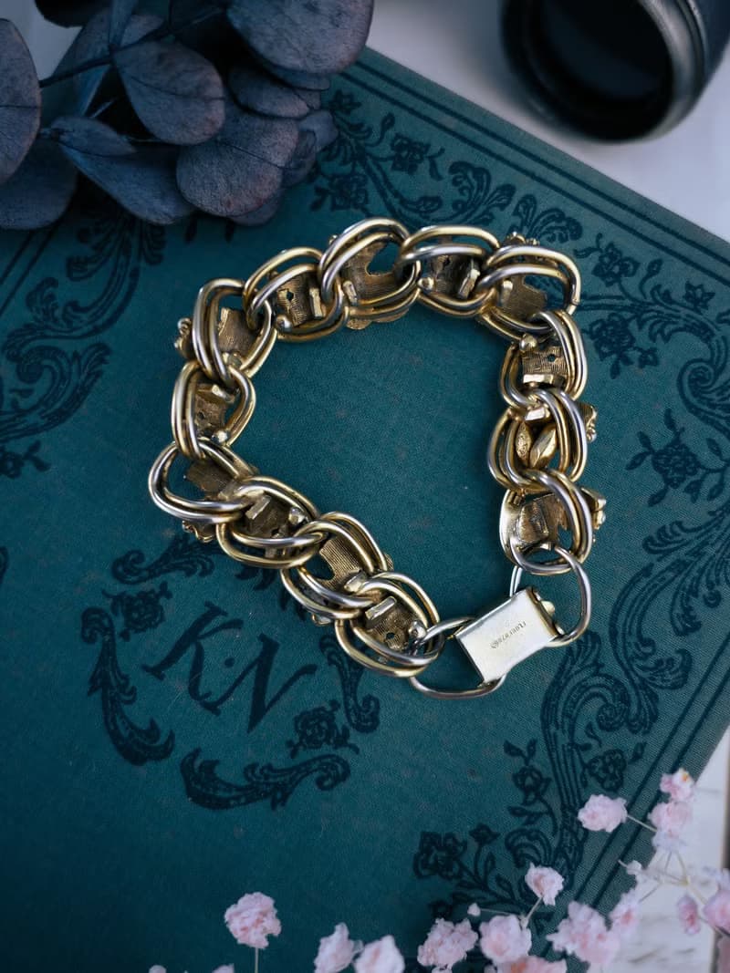 Florenza 雄獅藍橘與珍珠復興風格手鍊—美國古董首飾 Vintage