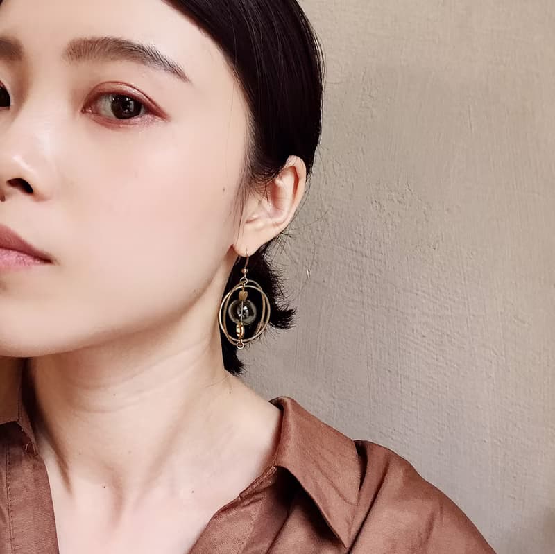 玻璃泡泡_黃銅耳環_大人星球_灰與綠(可改夾)