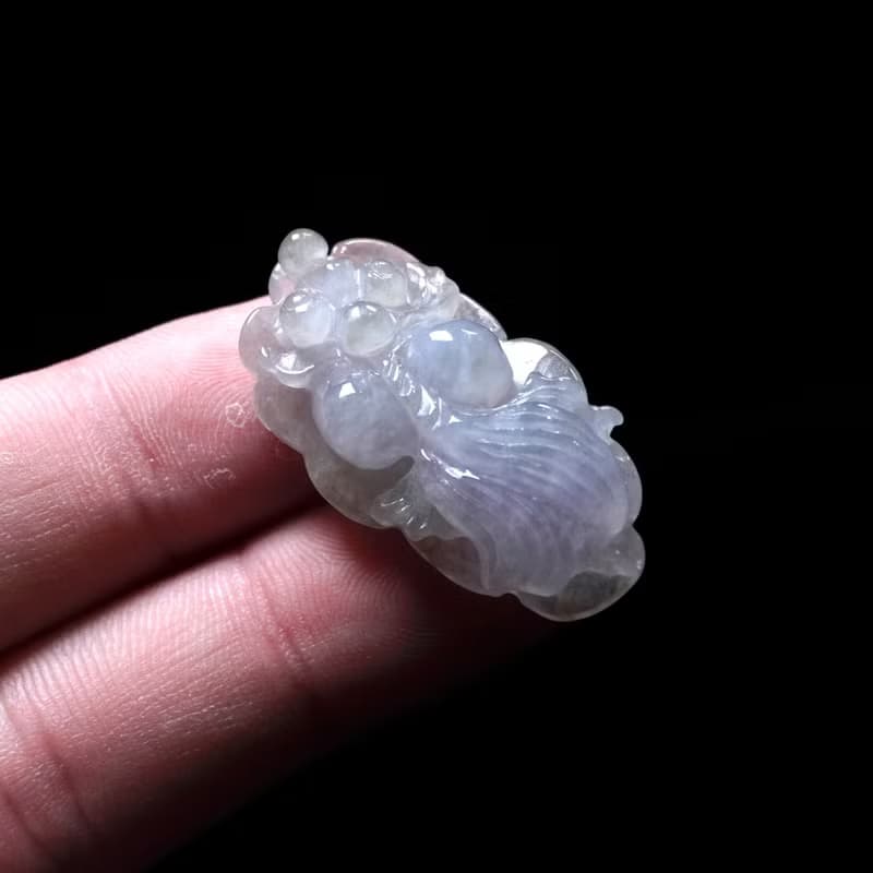 【金玉滿堂】冰種紫羅蘭翡翠巧雕金魚 | 天然緬甸翡翠A貨 | 送禮