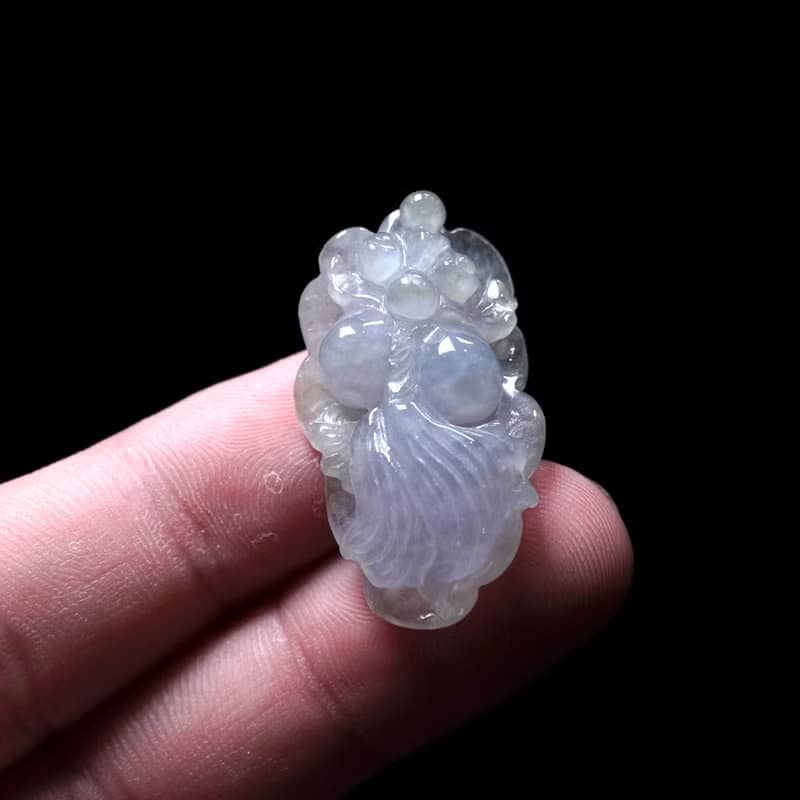 【金玉滿堂】冰種紫羅蘭翡翠巧雕金魚 | 天然緬甸翡翠A貨 | 送禮