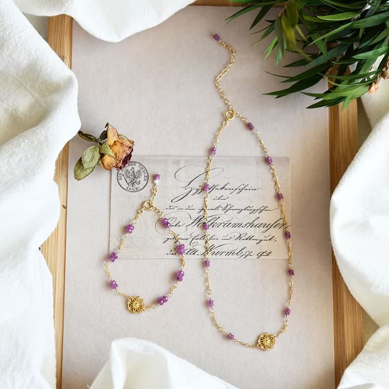 数量限定 金木犀とピンクサファイアのブレスレット 9月誕生石