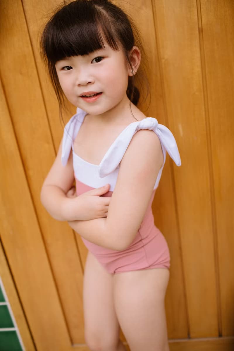 Little Bow Kid