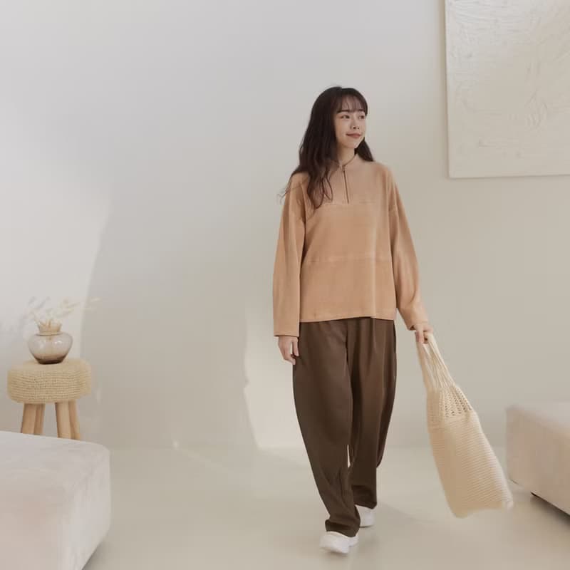 UMORFIL膠原蛋白軟綿毛毛半開襟運動風套裝-共2色