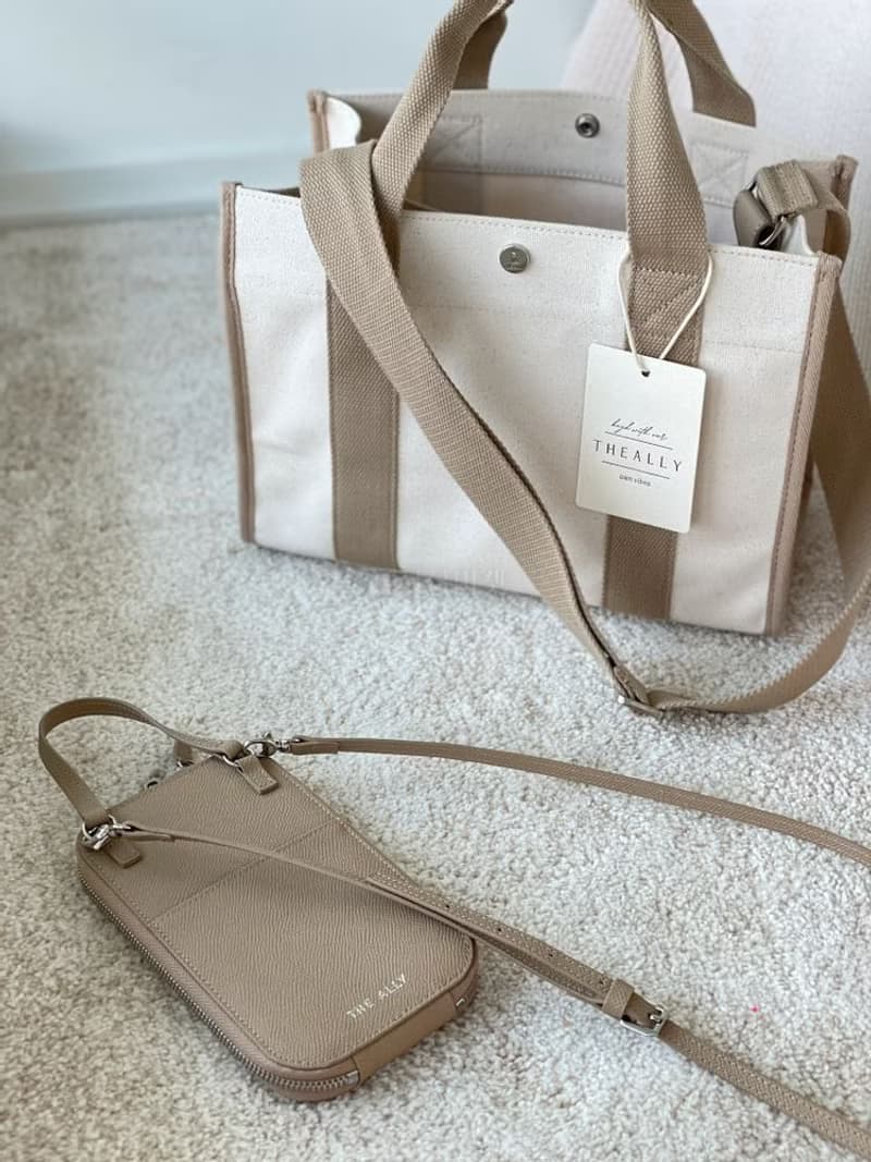 韓國 The Ally | LISHA BAG | 米色 | 側背包 斜孭袋