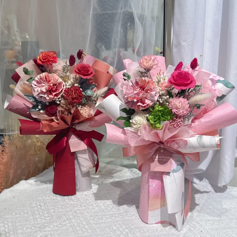 FengFlower【康乃馨鈔票乾燥花束】乾燥花/永生花/鈔票花束