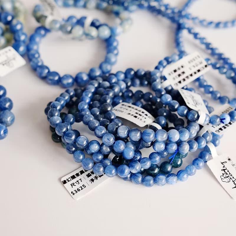 Amelia Jewelry丨破幻醒來丨藍晶石手串丨黑藍晶石丨知識思維靈氣
