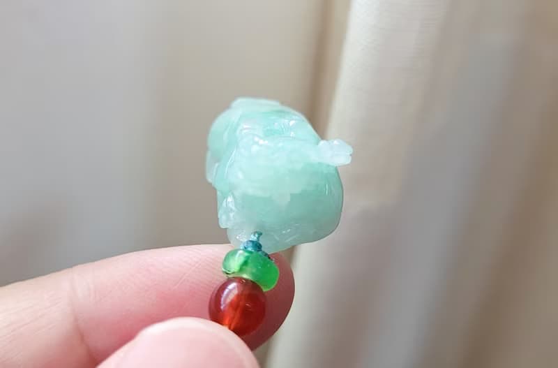 【親翠】天然翡翠 冰果綠飄綠花耳朵放光貔貅項鍊 招財貔貅