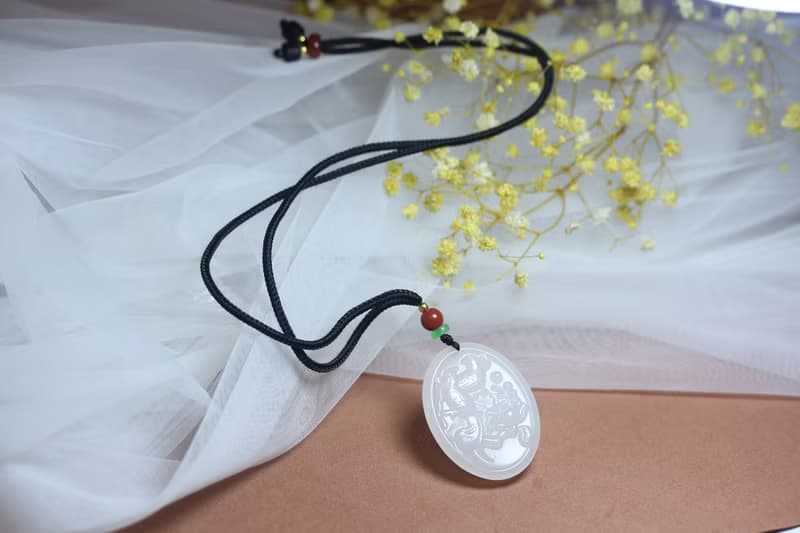 【喜上眉梢】吊墜 喜上枝頭掛件三彩玉 / 新婚情侶禮物項鏈
