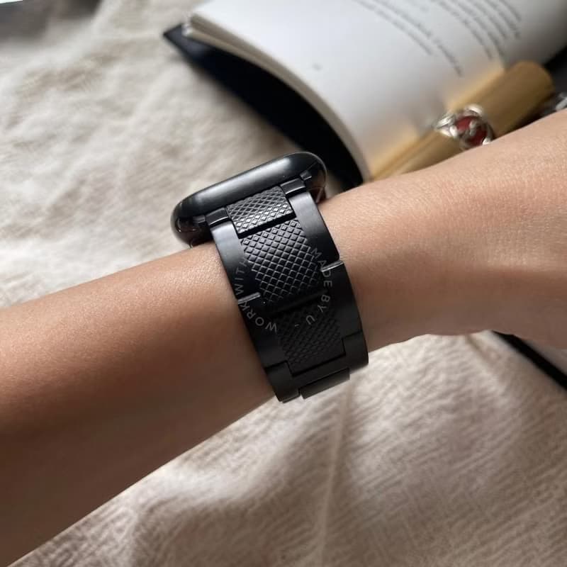 Apple Watch 菱格紋霧面不鏽鋼金屬錶帶 男款女款