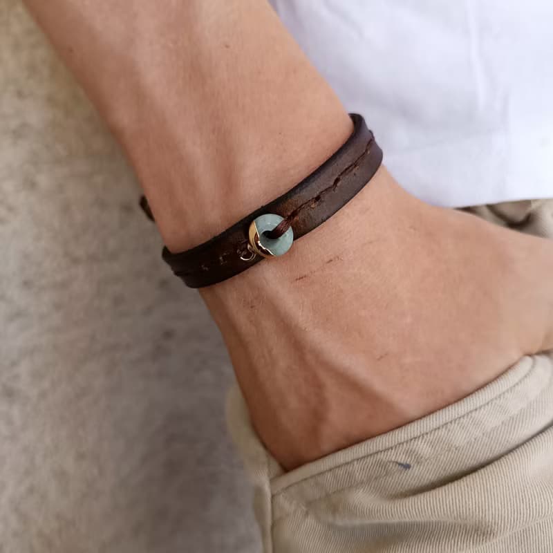 Aventurine Heartbeat  - Lucky Green Stone on Elegant Leather Bracelet, Unique
