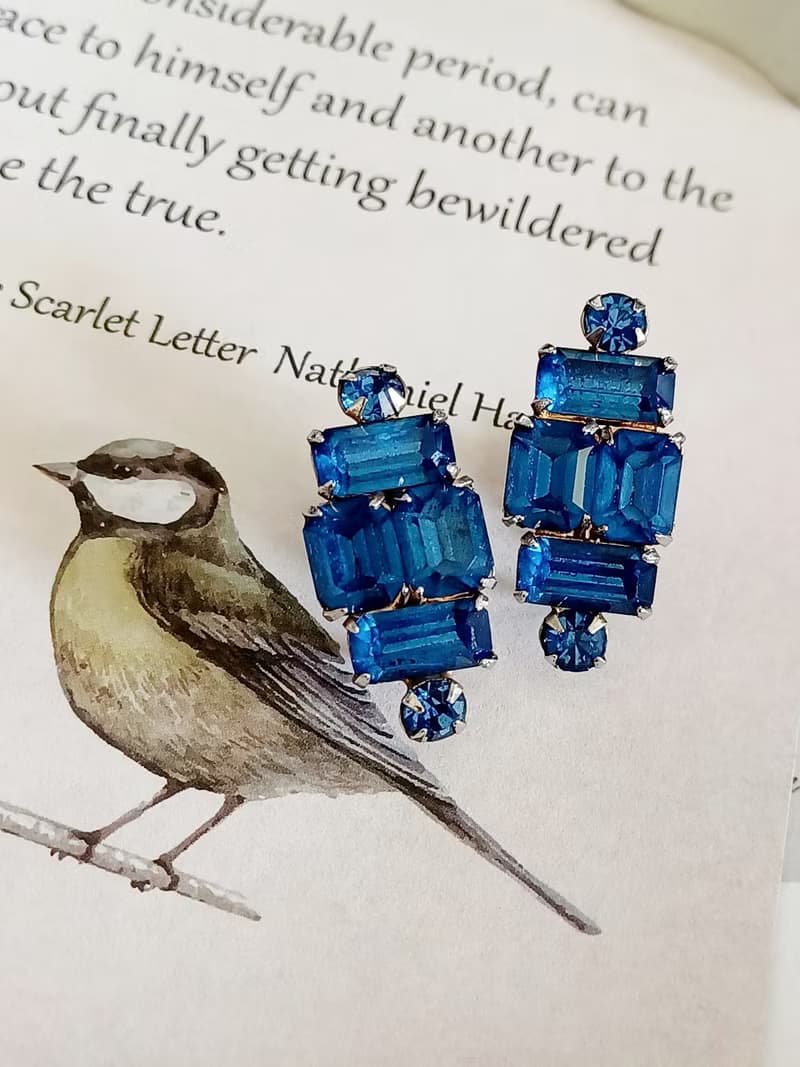 vintage jewelry 璀璨顯色藍色萊茵 夾式耳環