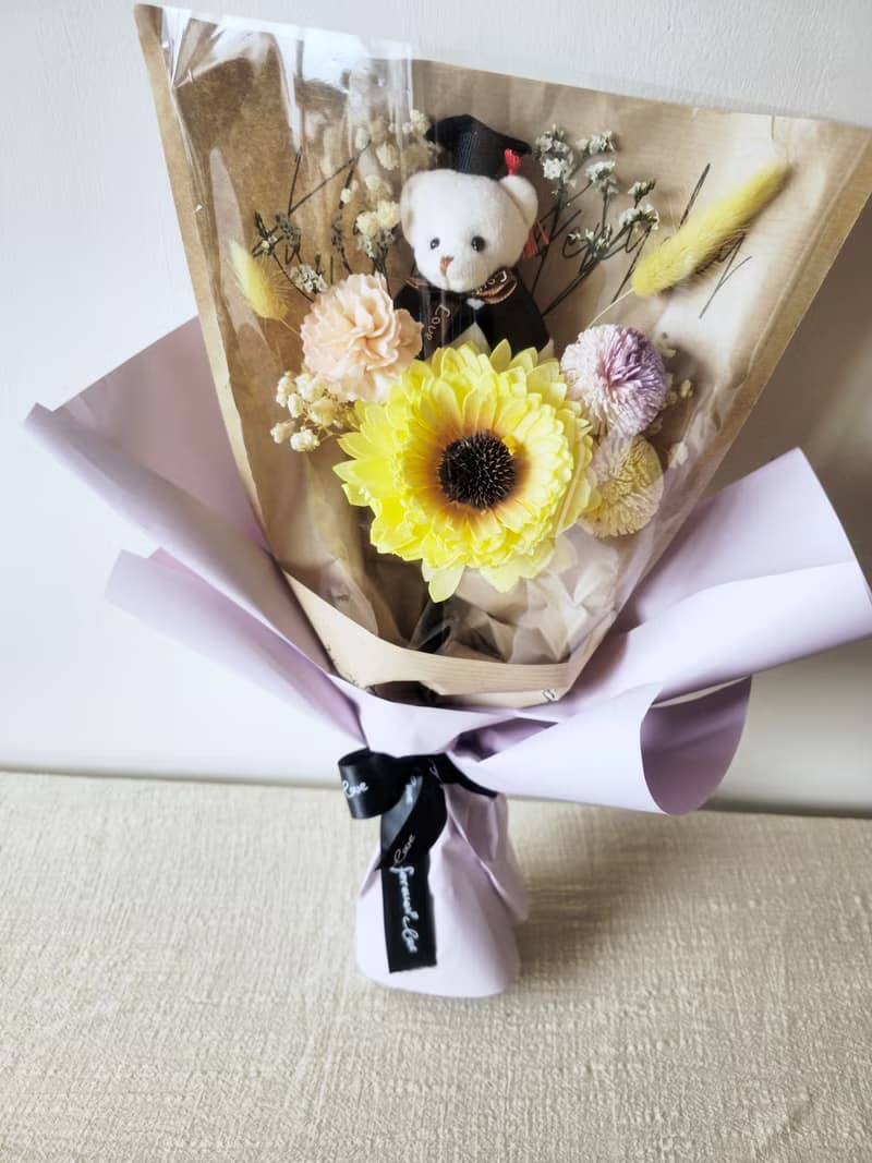 畢業小熊花束