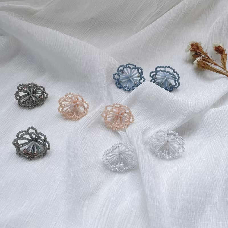 手作刺繡//浪花兩戴式耳環//可改夾式