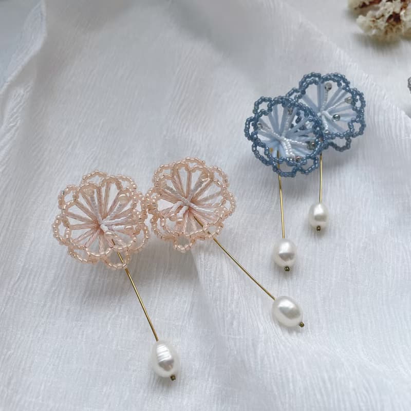 手作刺繡//浪花兩戴式耳環//可改夾式