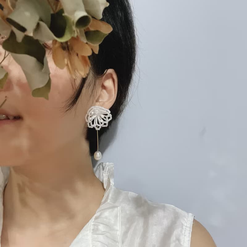 手作刺繡//浪花兩戴式耳環//可改夾式
