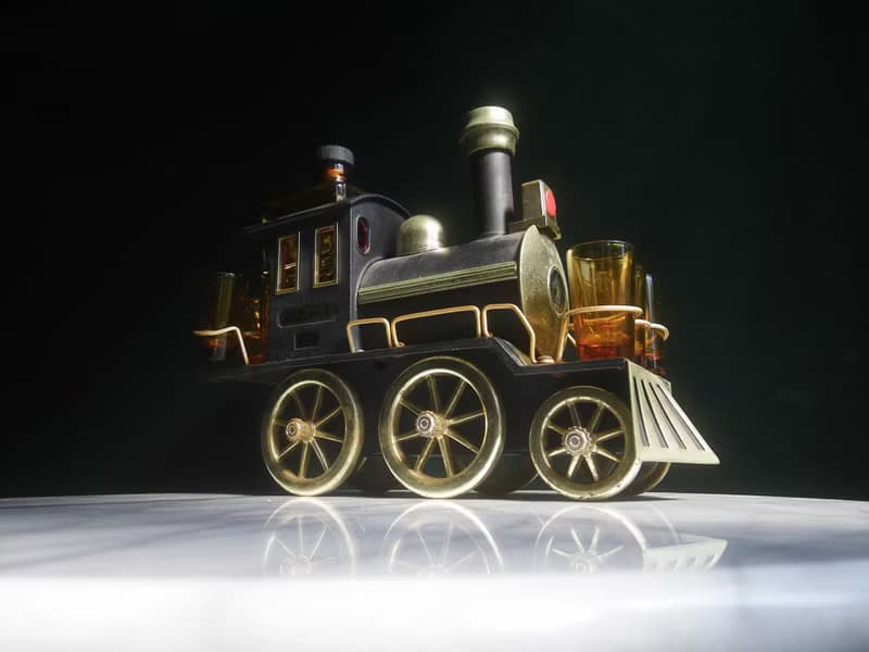 【老時光 OLD-TIME】早期二手台灣製蒸汽火車玻璃酒瓶酒杯組擺飾