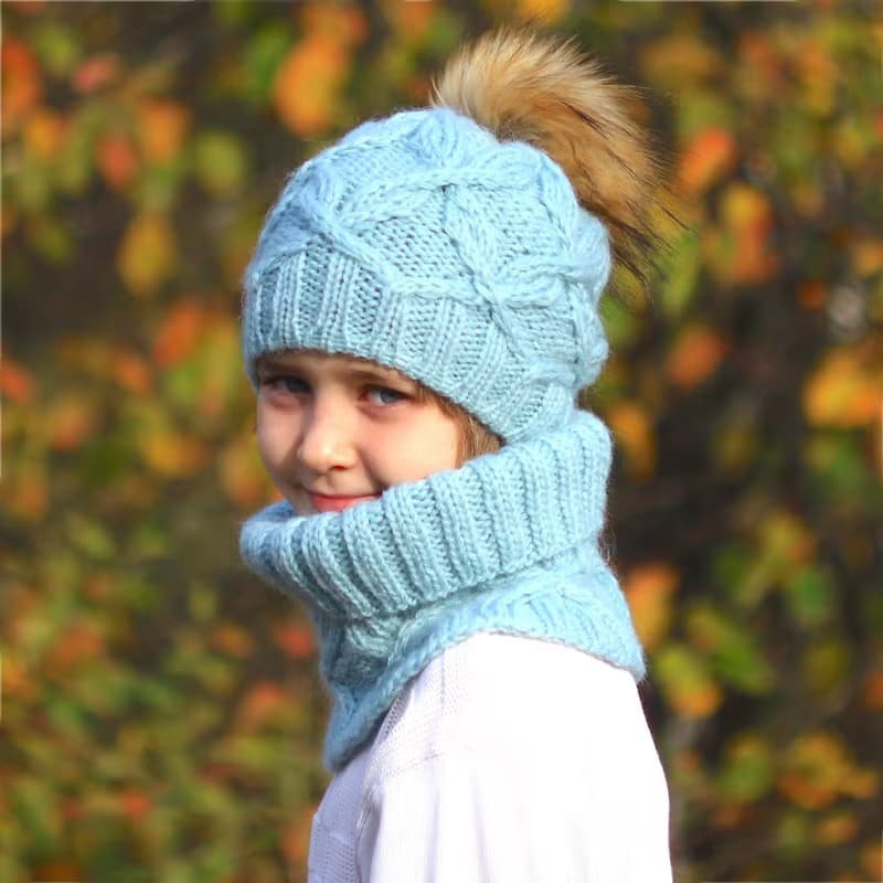 KNITTING PATTERN eternal scarf and hat The Paula cable set, Child/Adult sizes