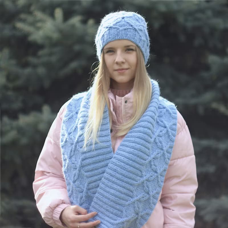 KNITTING PATTERN eternal scarf and hat The Paula cable set, Child/Adult sizes