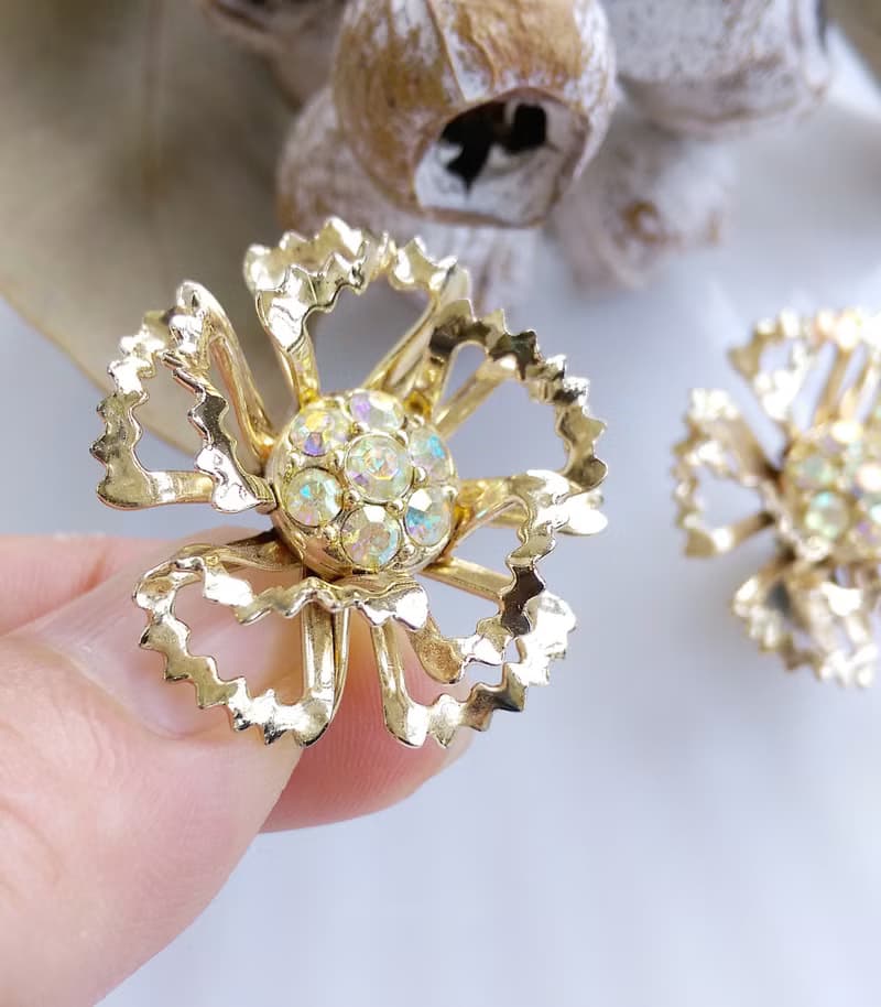 Vintage Jewelry 西洋古董飾品 SARAH COV  ALLUSION  夾式耳環