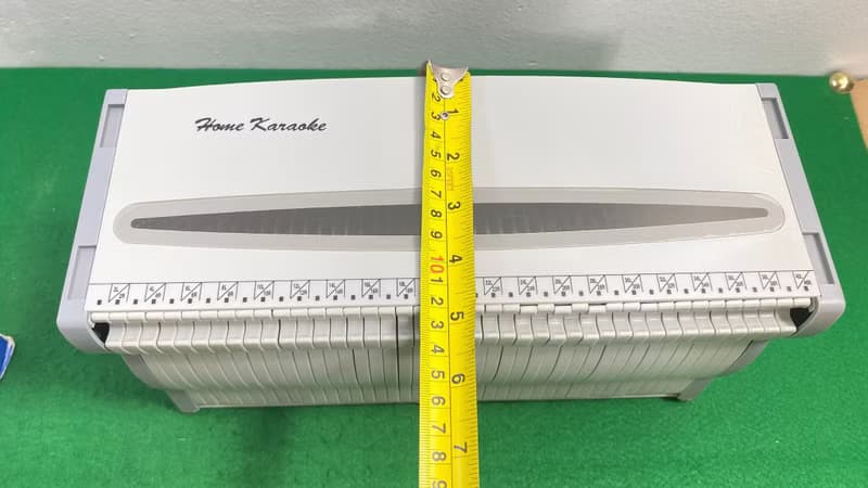 CD ROM 儲存系統組織器 CD ROM 全系列可容納 60 個 CD ROM